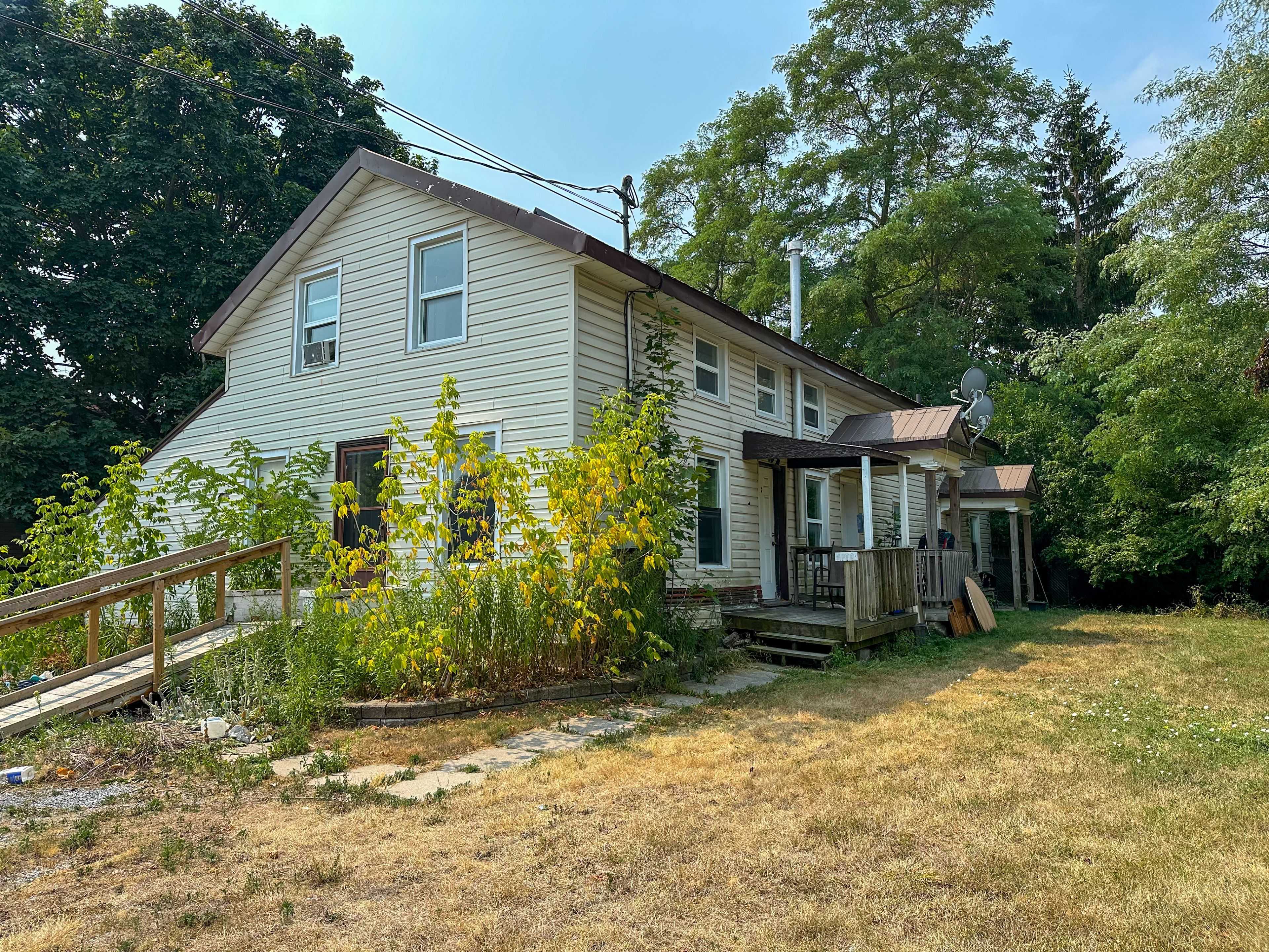 168 Yeomans ST, Belleville, ON K8P 3Y2