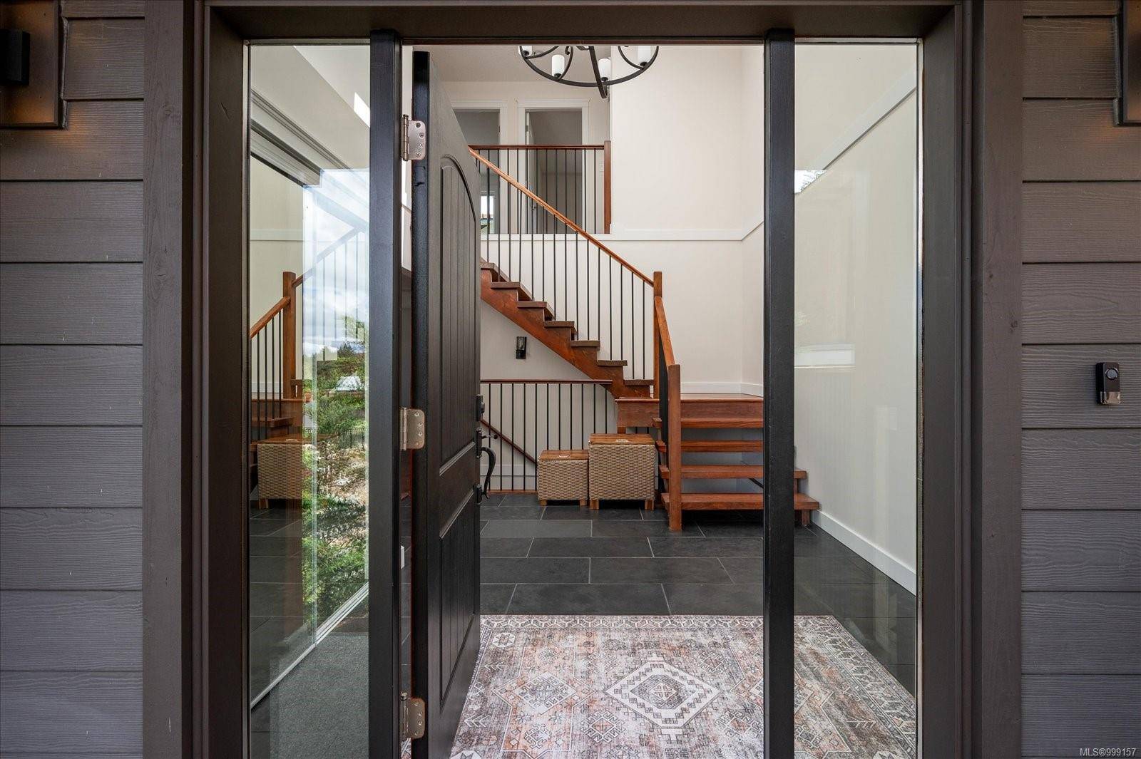 Nanaimo, BC V9R 5Z5,1285 College Dr