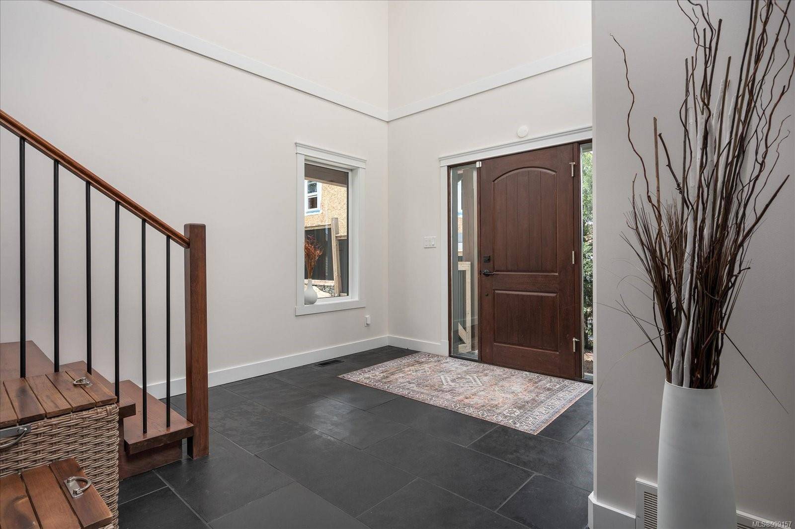 Nanaimo, BC V9R 5Z5,1285 College Dr