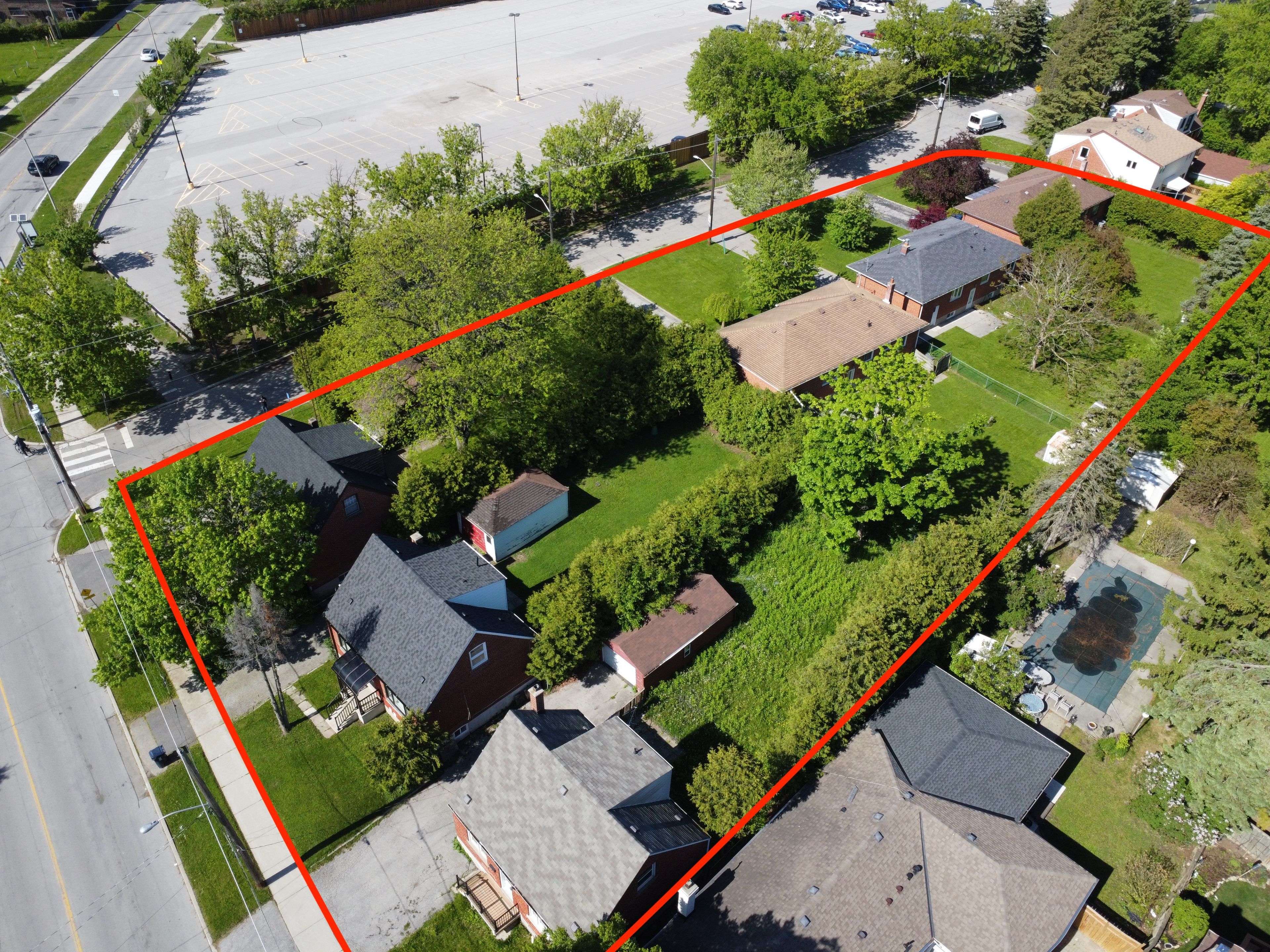 Toronto C07, ON M2M 1S1,77 Talbot RD