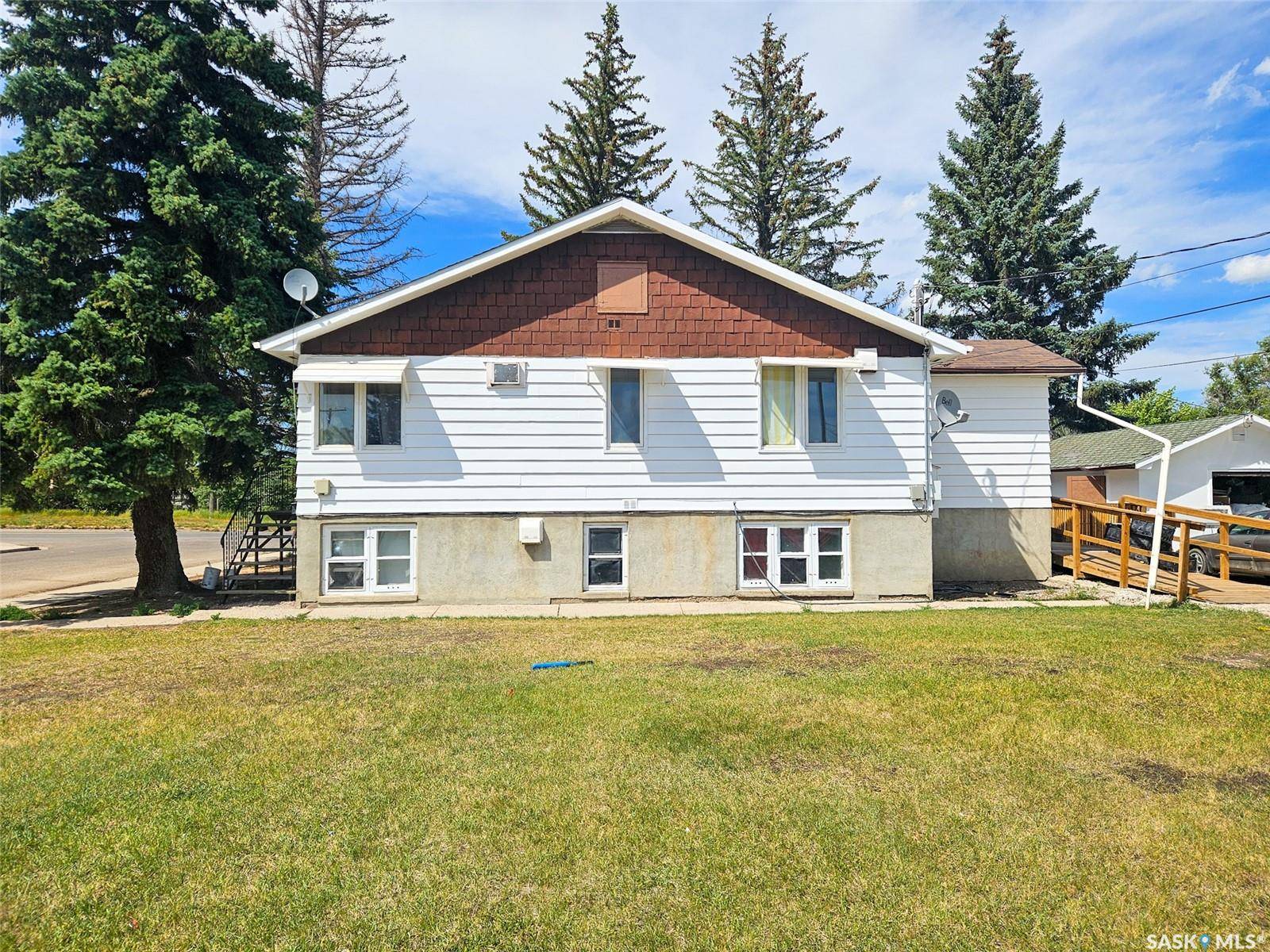 Swift Current, SK S9H 3L1,3 4th AVENUE SE