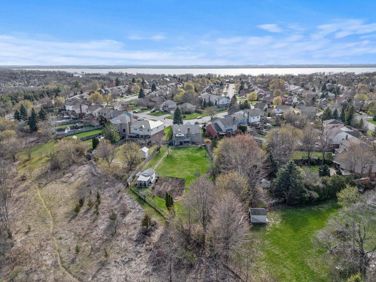 Georgina, ON L4P 3R4,14 CARRICK AVE