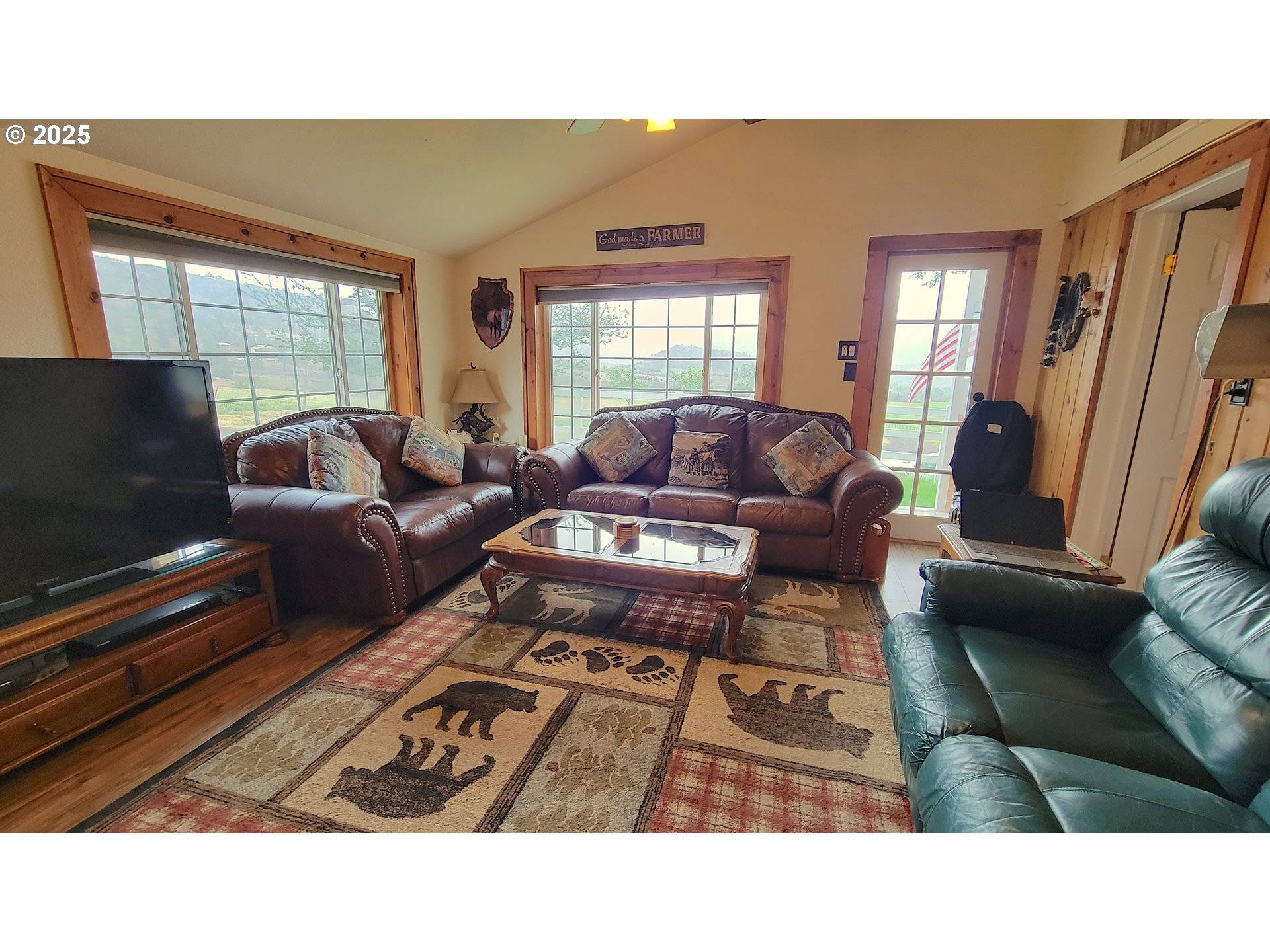 Spray, OR 97874,40300 KAHLER BASIN RD