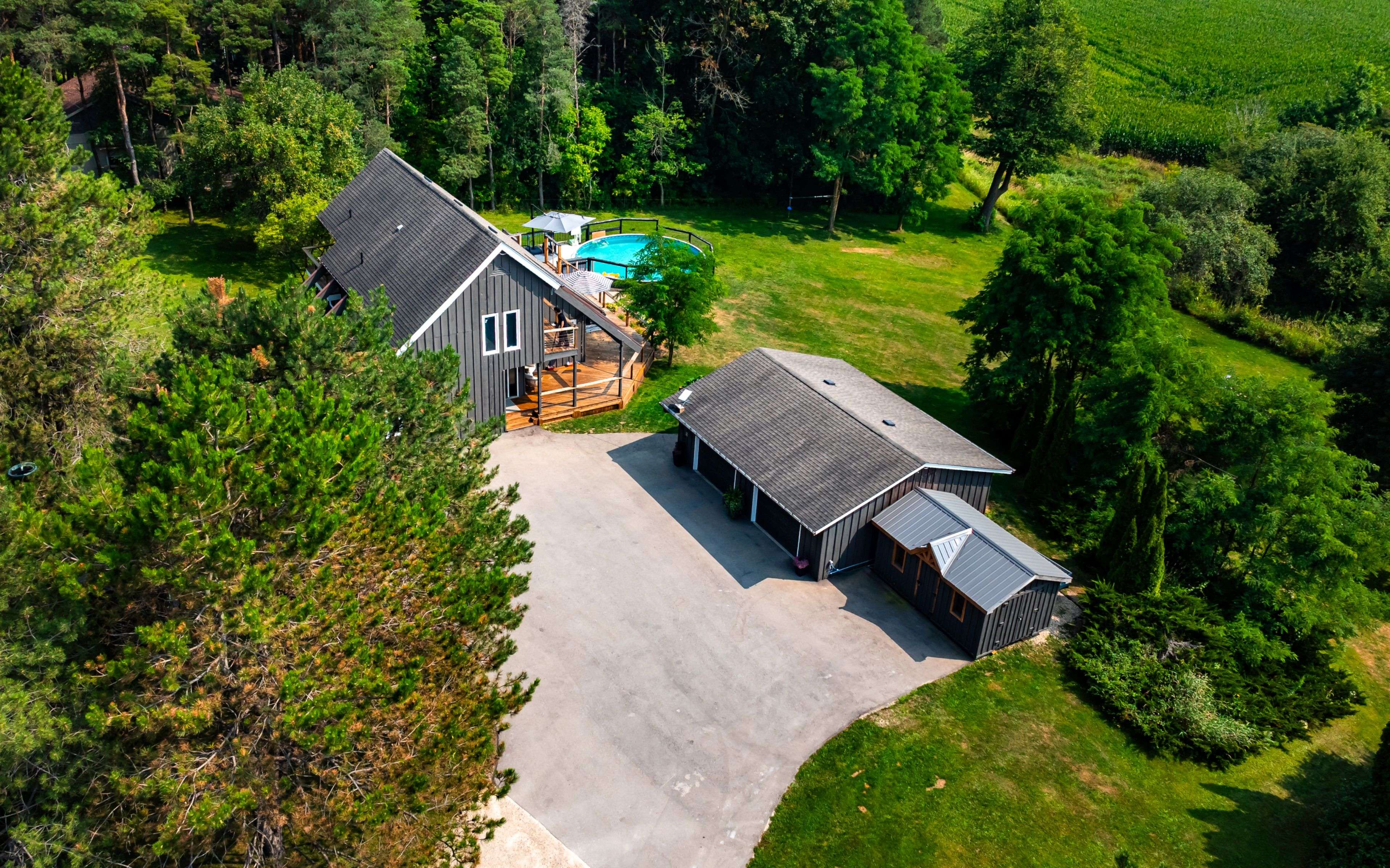 Mapleton, ON N0G 2K0,7021 Wellington Rd 109 RD