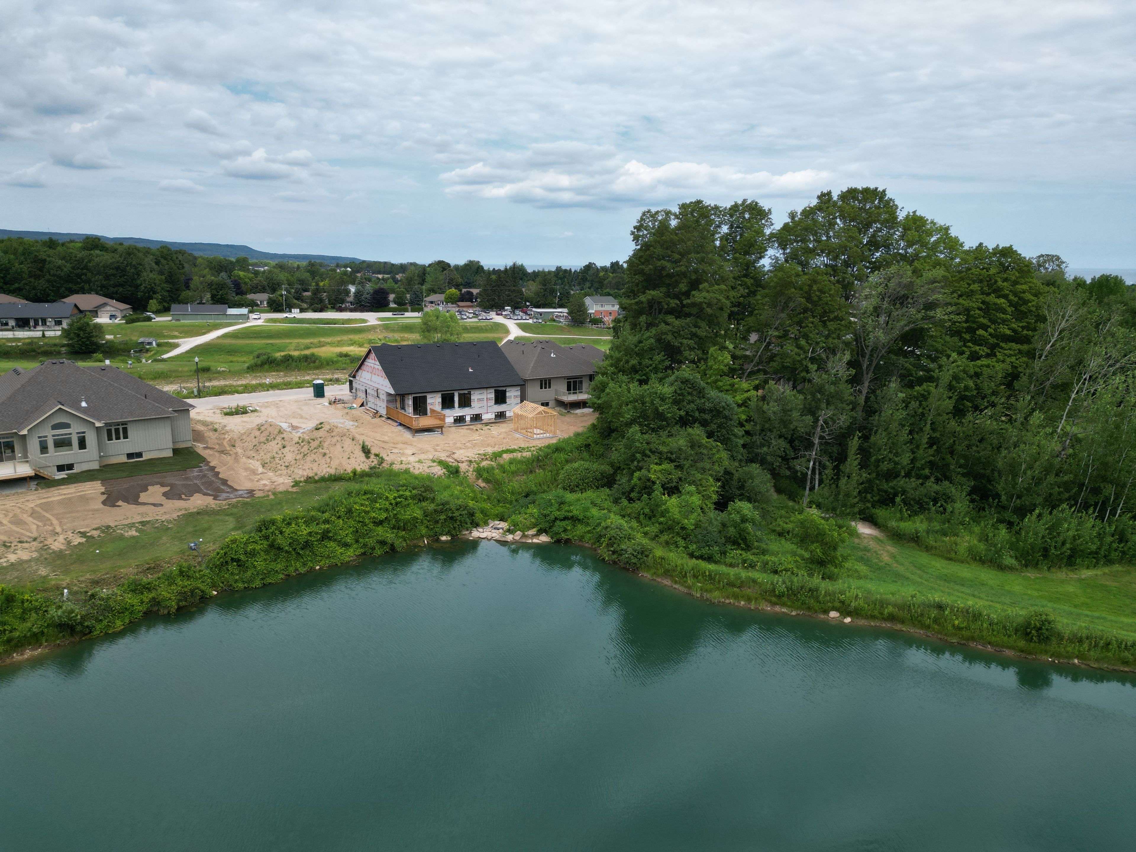 Meaford, ON N4L 1L8,8 HILTON LN #30