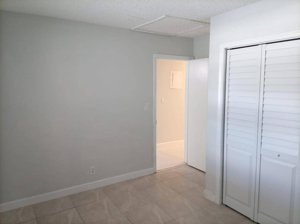 Coral Springs, FL 33065,4000 NW Woodside DR