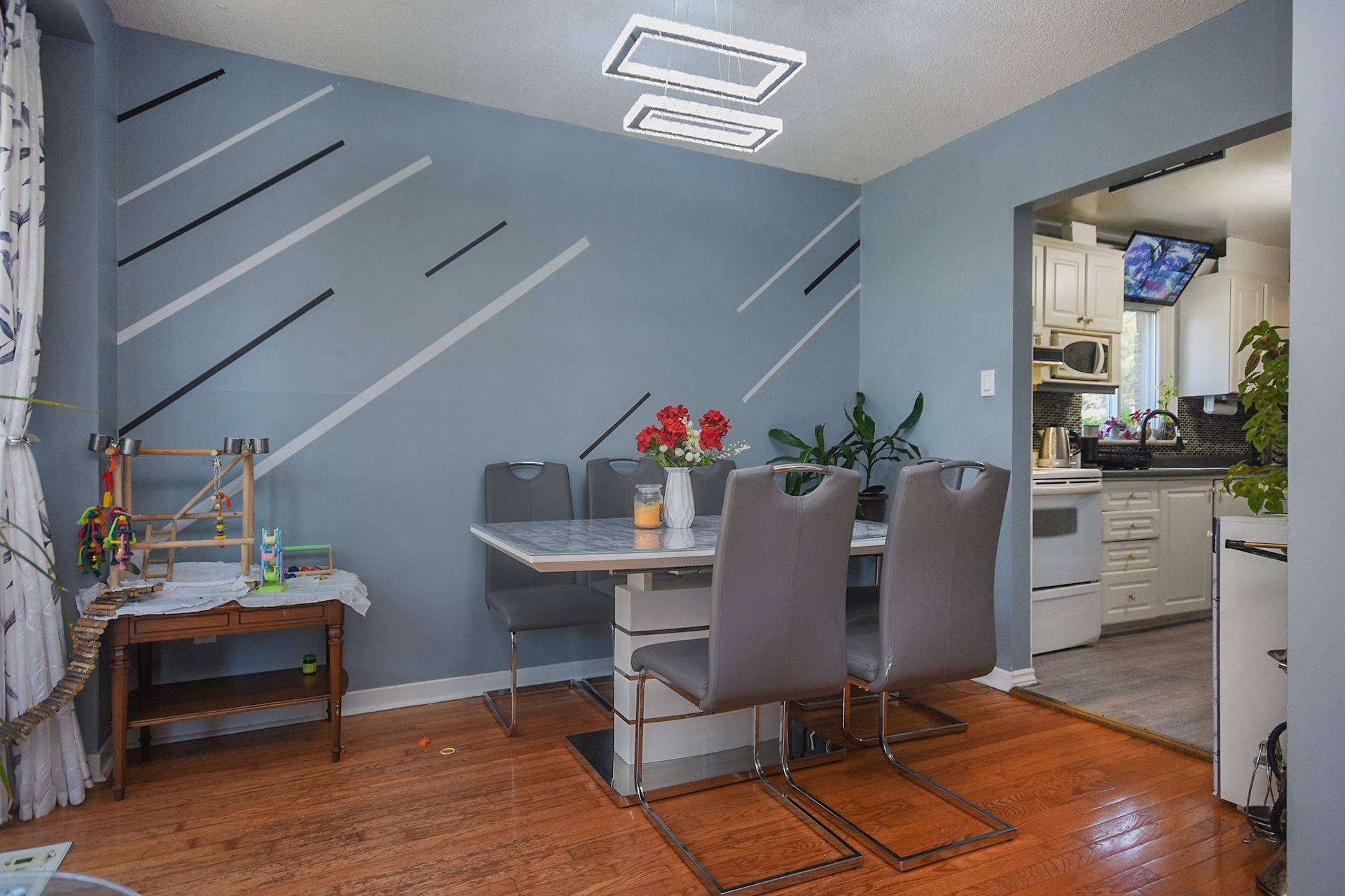 Mississauga, ON L5N 2S7,2700 Battleford RD #34