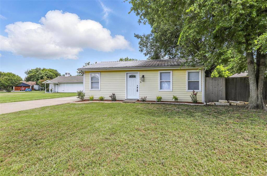 Burleson, TX 76028,216 N Dobson Street