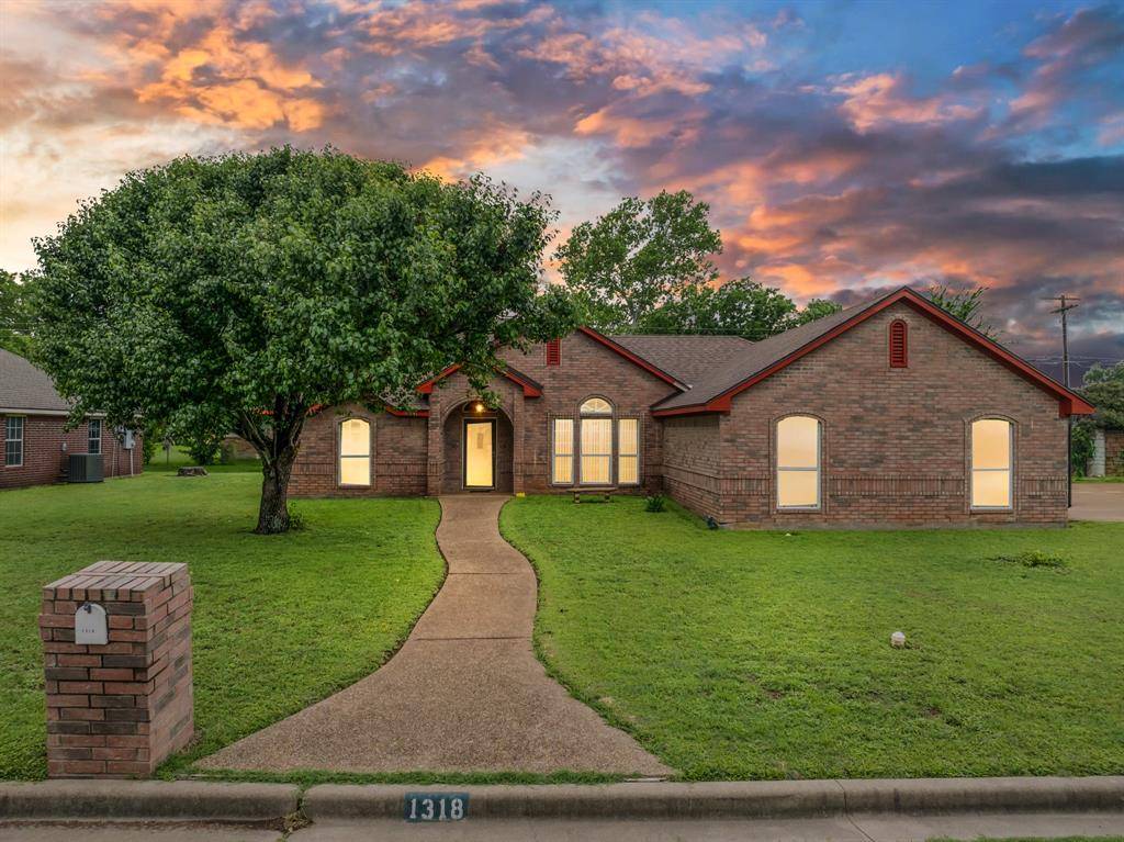 Waco, TX 76705,1318 Fisher Street