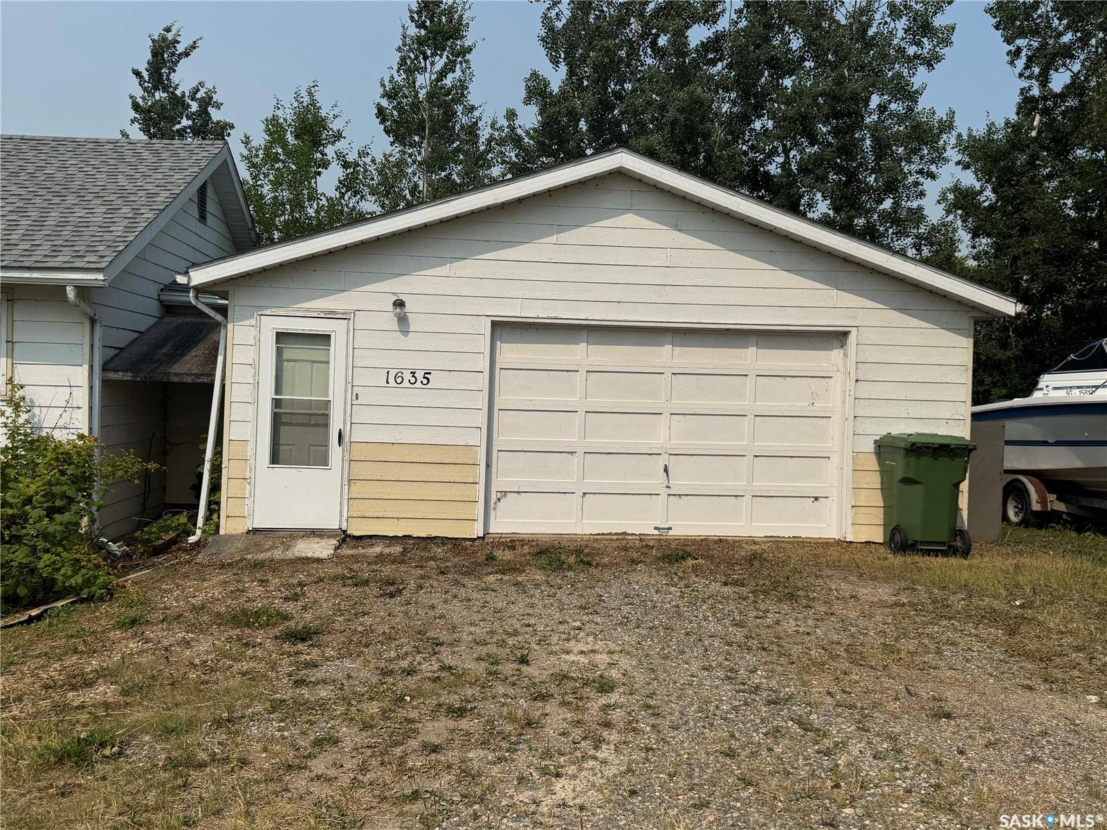 La Ronge, SK S0J 1L0,1635 Bay AVENUE N