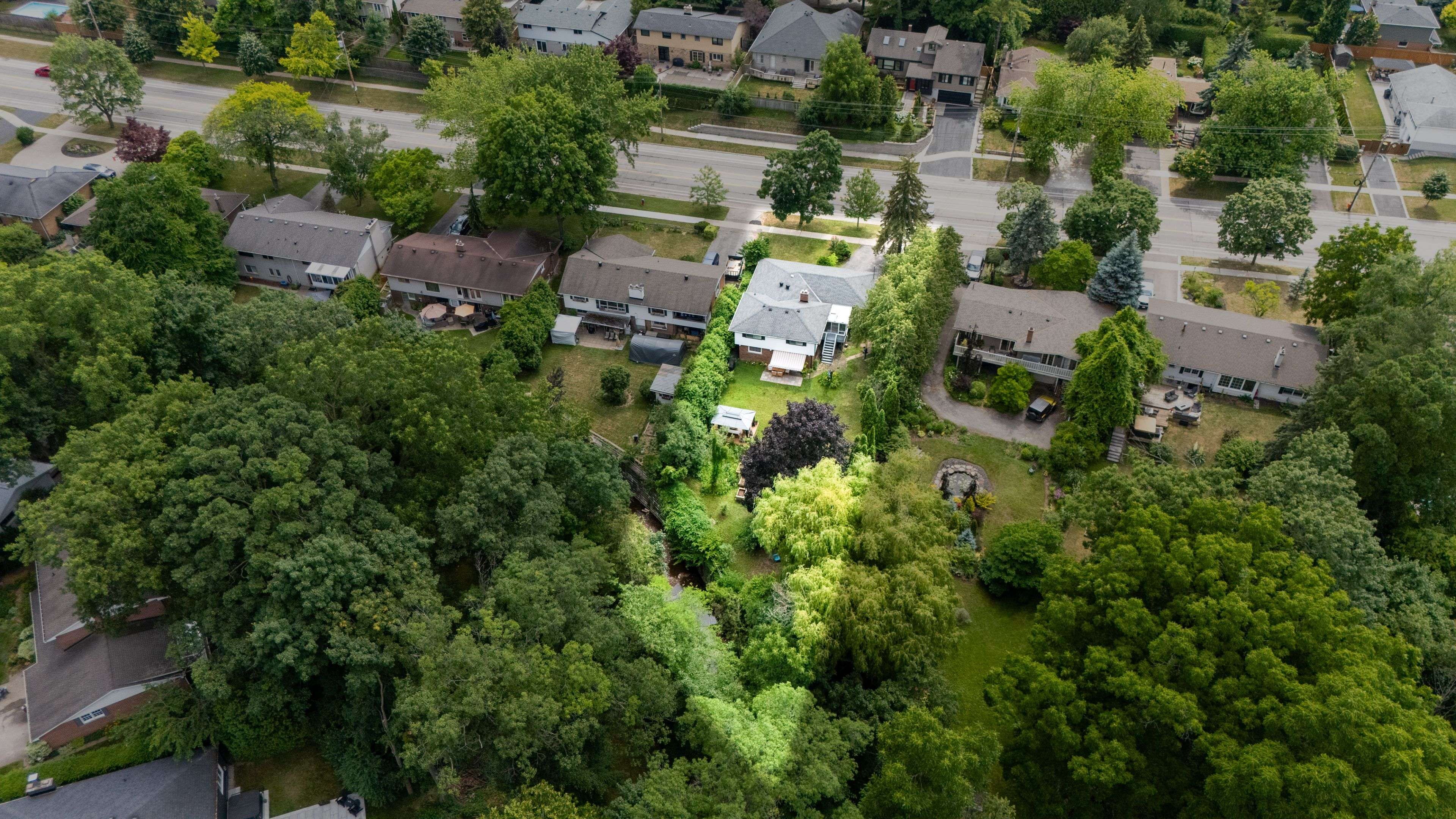 Burlington, ON L7L 2X3,243 Appleby Line