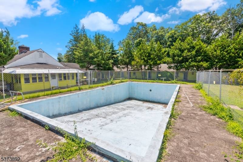 Neptune Twp., NJ 07753,3304 State Route 66