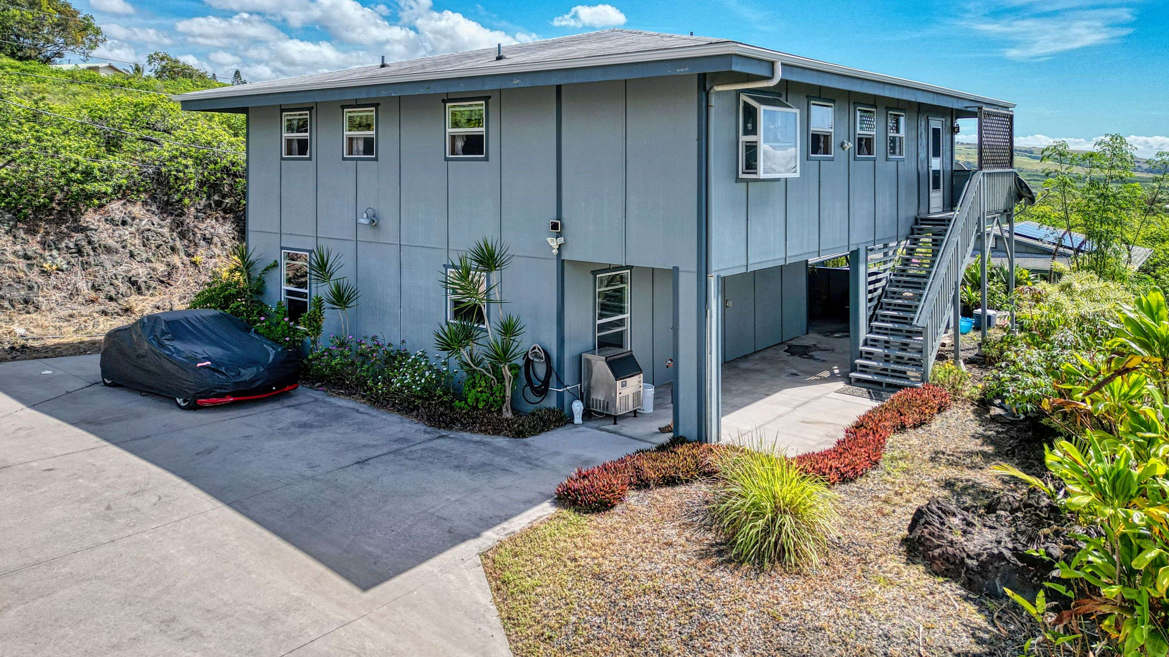 Naalehu, HI 96772,94-1790 AMEPELA