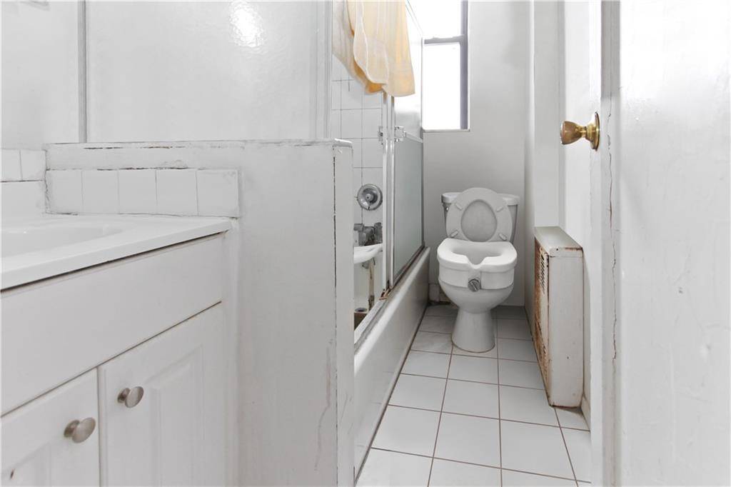 Brooklyn, NY 11209,7002 Ridge BLVD #F9