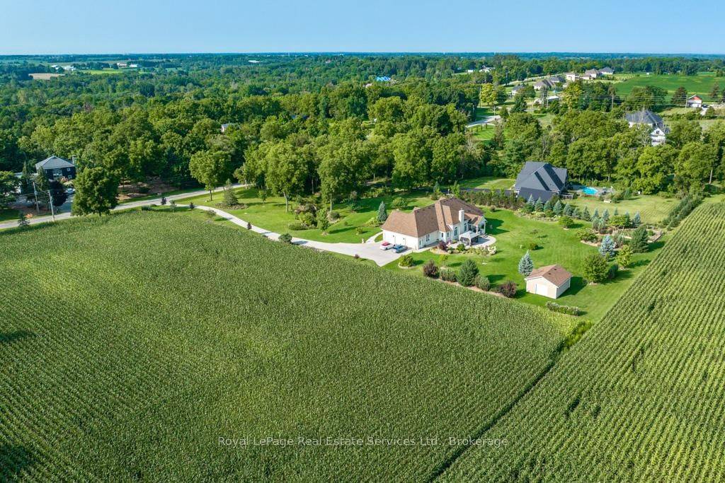 361 Robinson RD, Brant, ON N3R 0B8