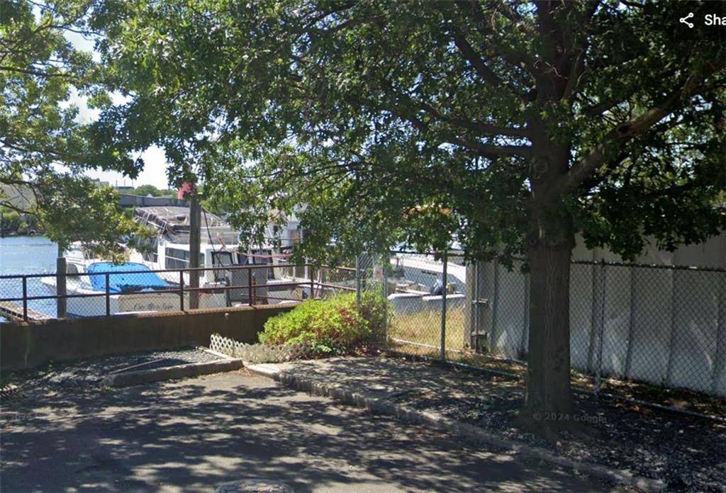 Brooklyn, NY 11229,3 Cyrus AVE