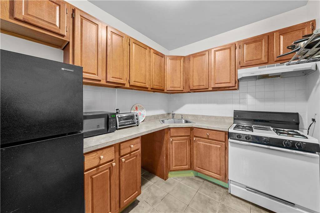 Brooklyn, NY 11216,1240 Bedford AVE #1H