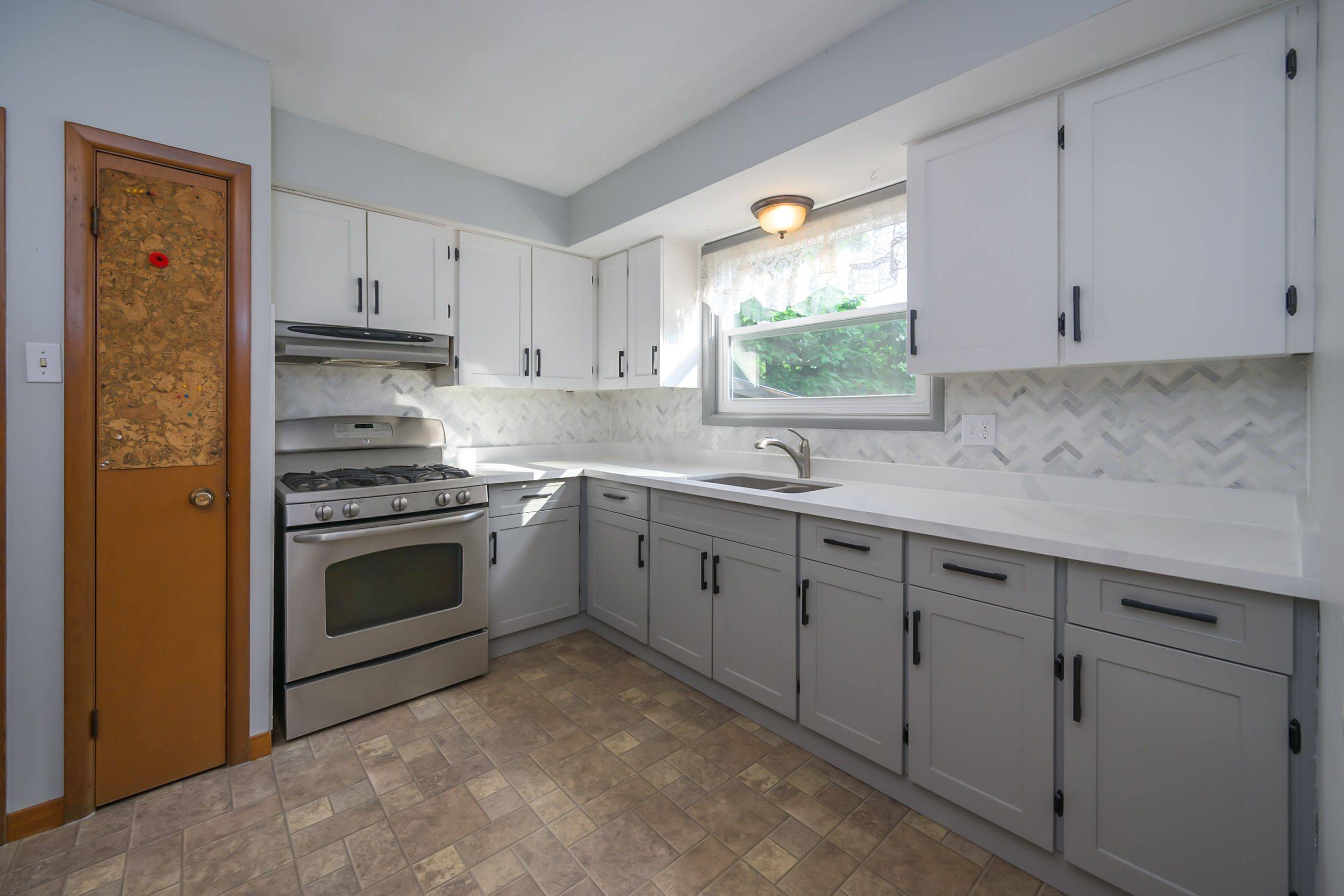 Southwold, ON N0L 2E0,9618 Francis ST