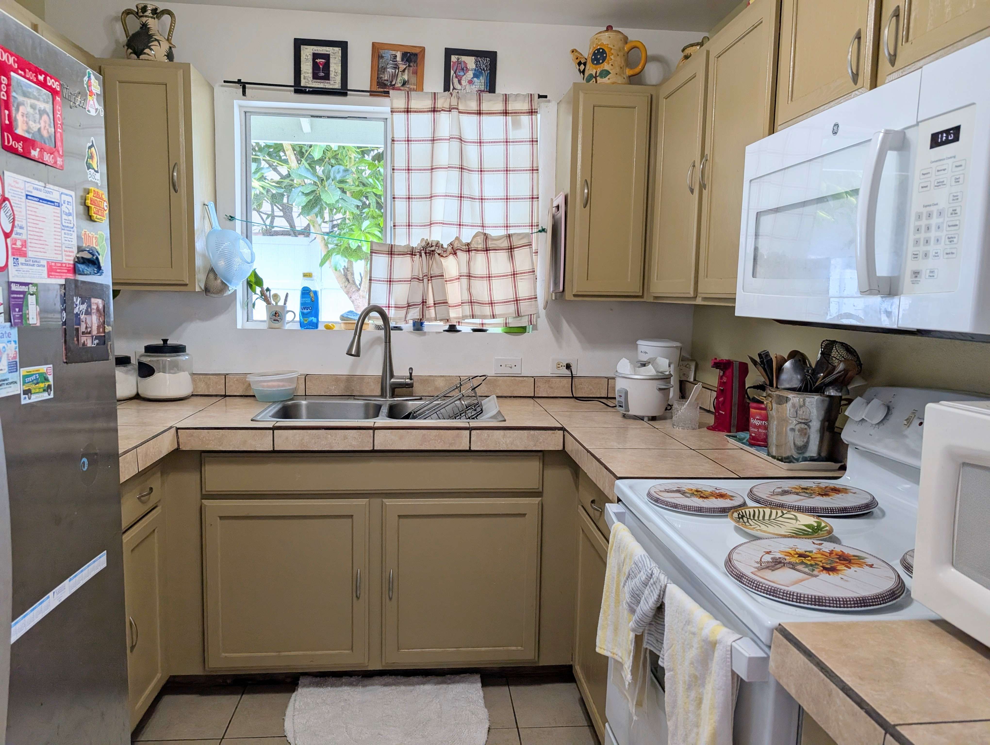 Kailua-kona, HI 96740,74-706 PAIA PL