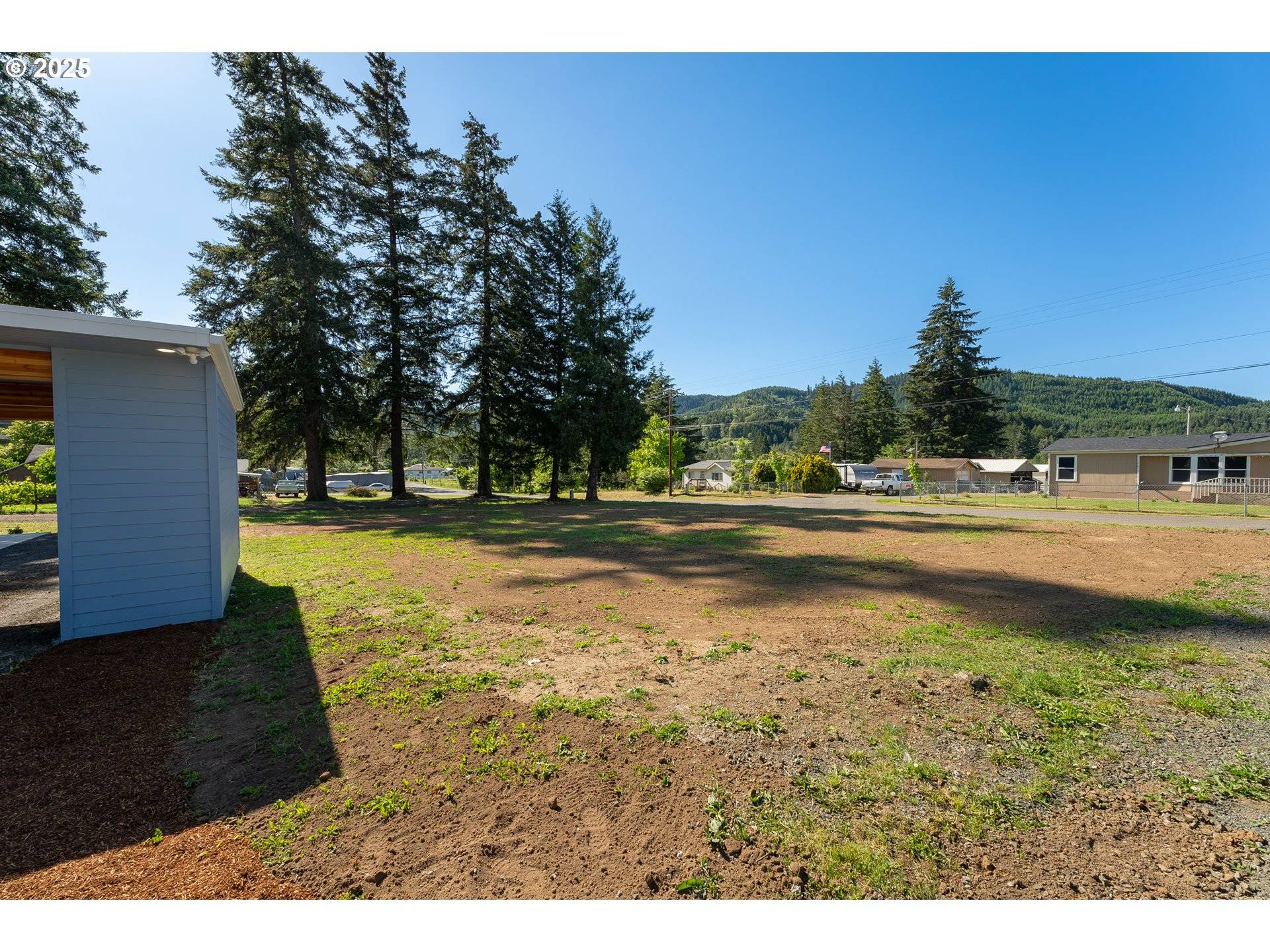 Yoncalla, OR 97499,ANNE ST #LOT 1