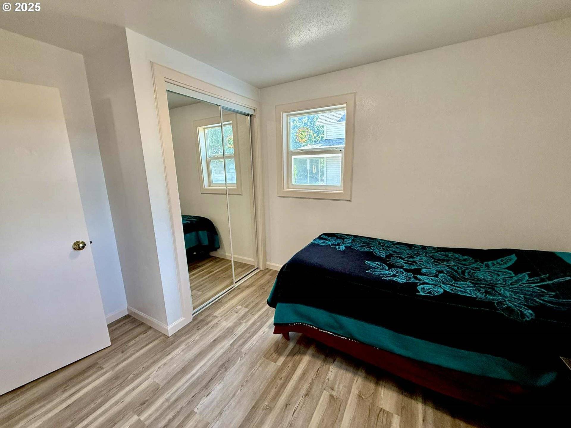 Milton Freewater, OR 97862,112 SE 15TH AVE