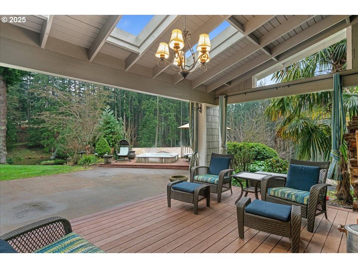 Silverton, OR 97381,5225 FOREST RIDGE RD NE