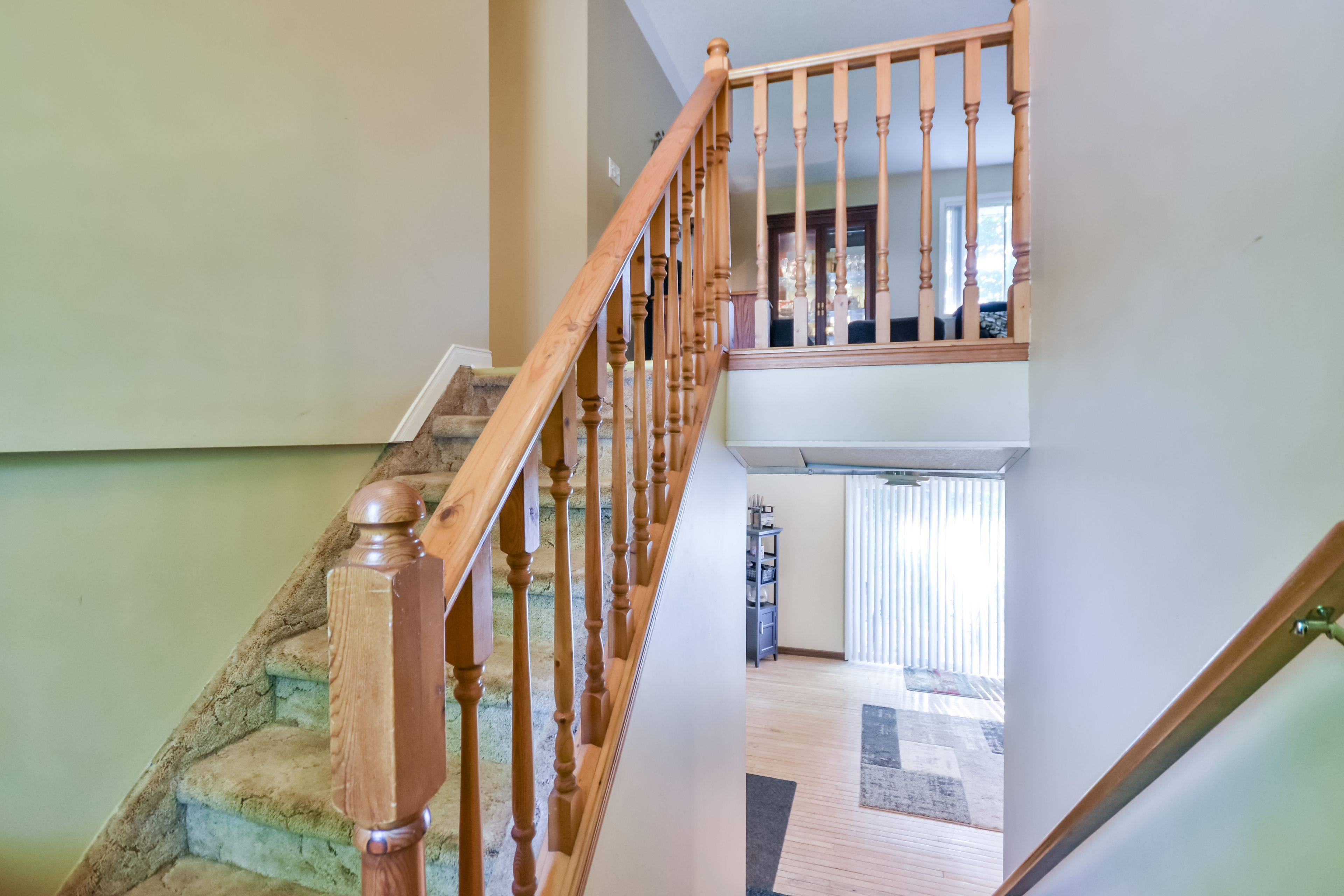 Tiny, ON L9M 0J2,40 St. Laurent BLVD