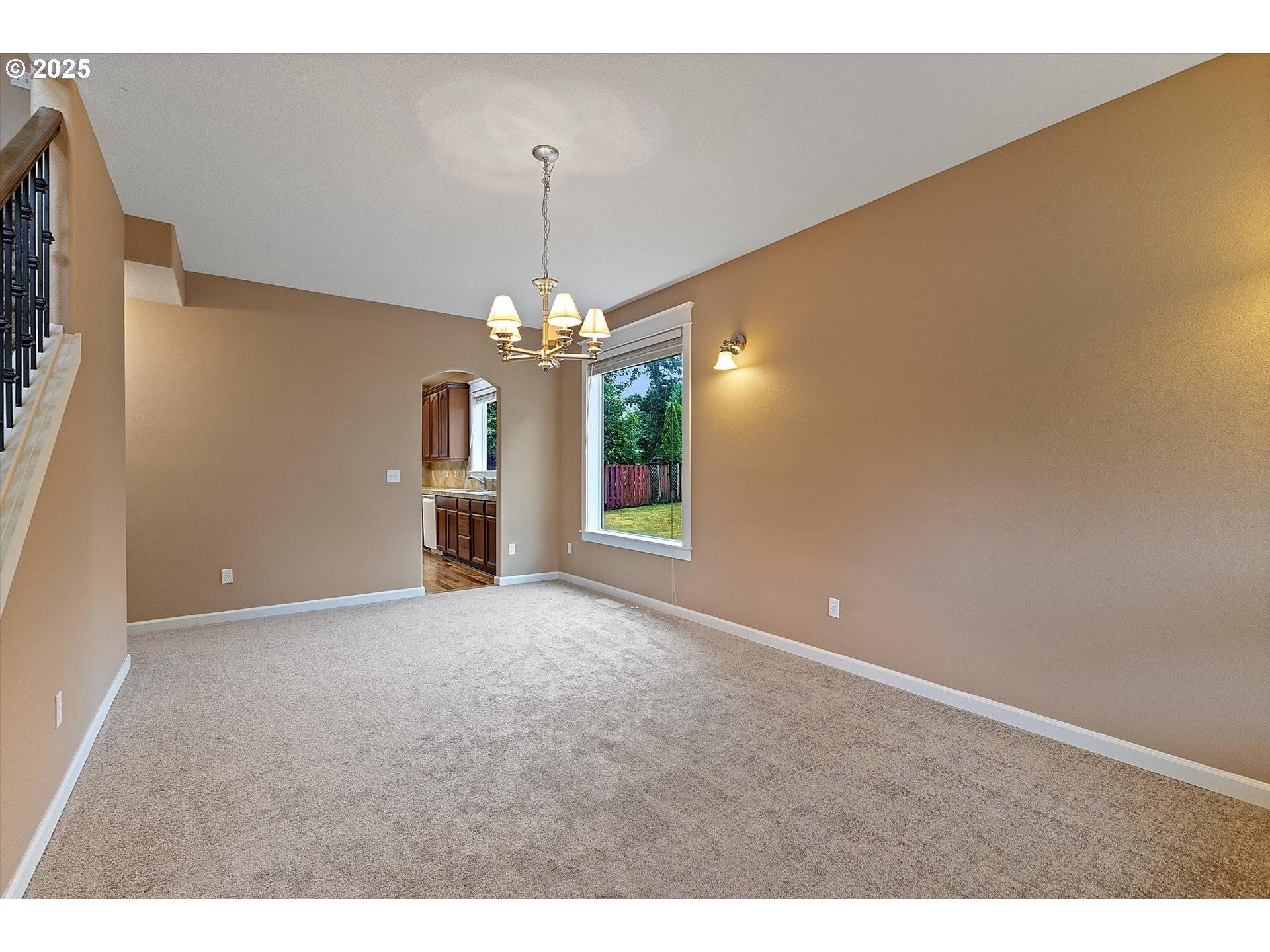 St Helens, OR 97051,59451 HA LN