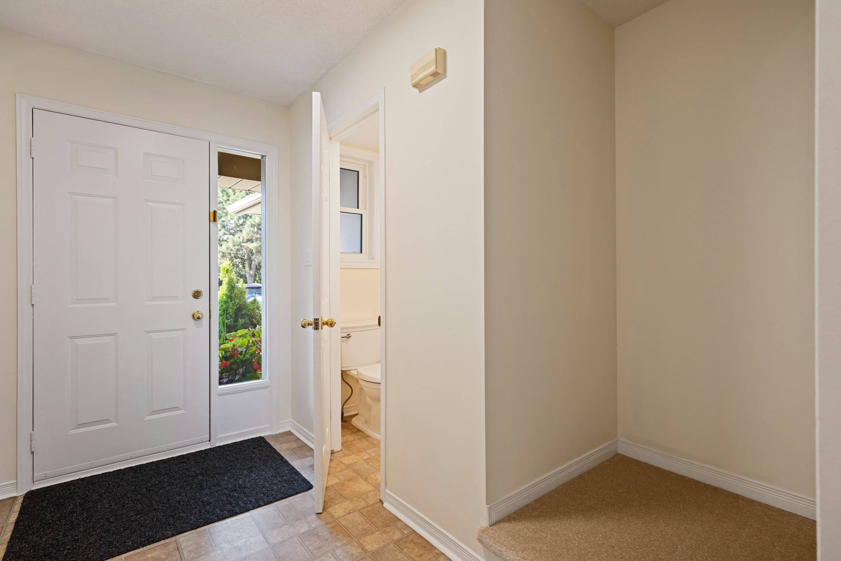 Hamilton, ON L9A 5J3,1310 Upper Wentworth ST #7