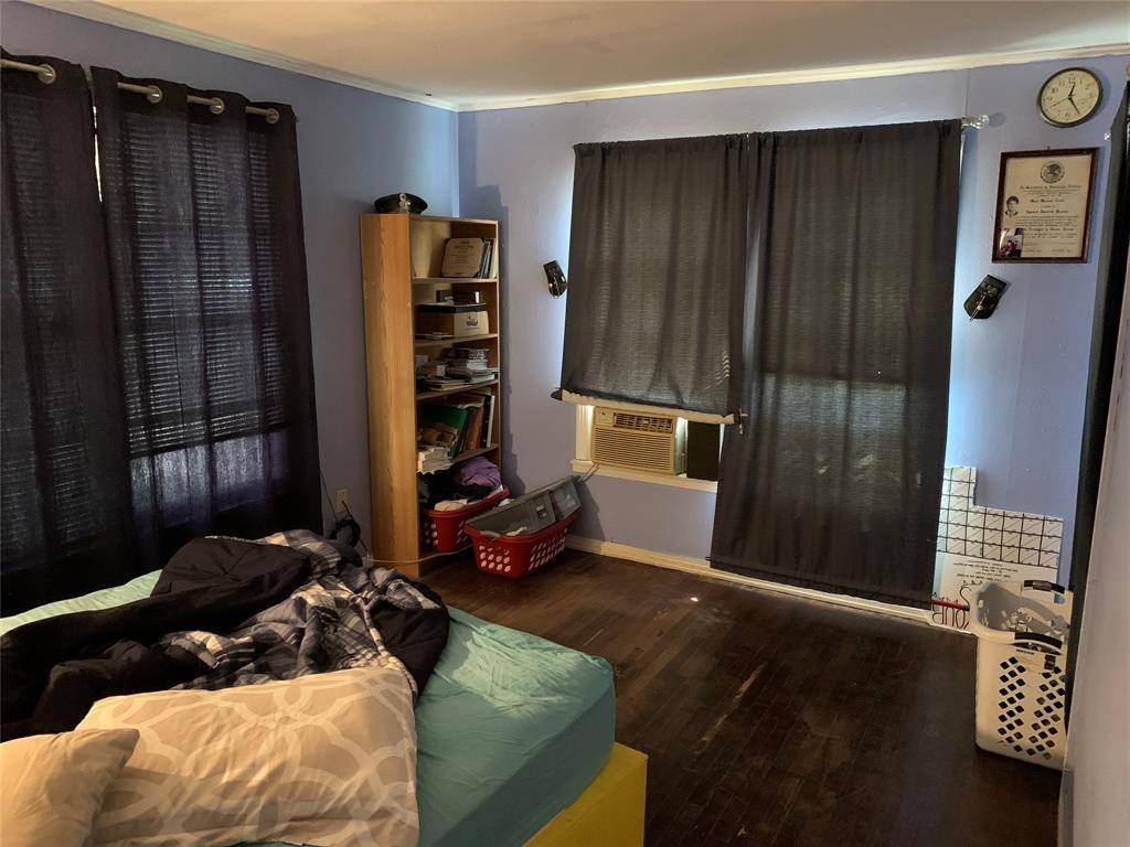 Kerens, TX 75144,100 S Wright Avenue