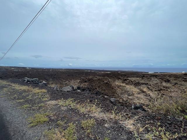 Ocean View, HI 96737,92-8437 LANIKAI DR