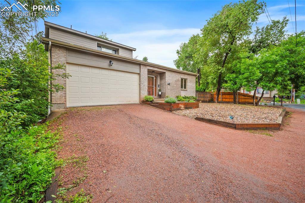 Colorado Springs, CO 80905,225 Laclede CT