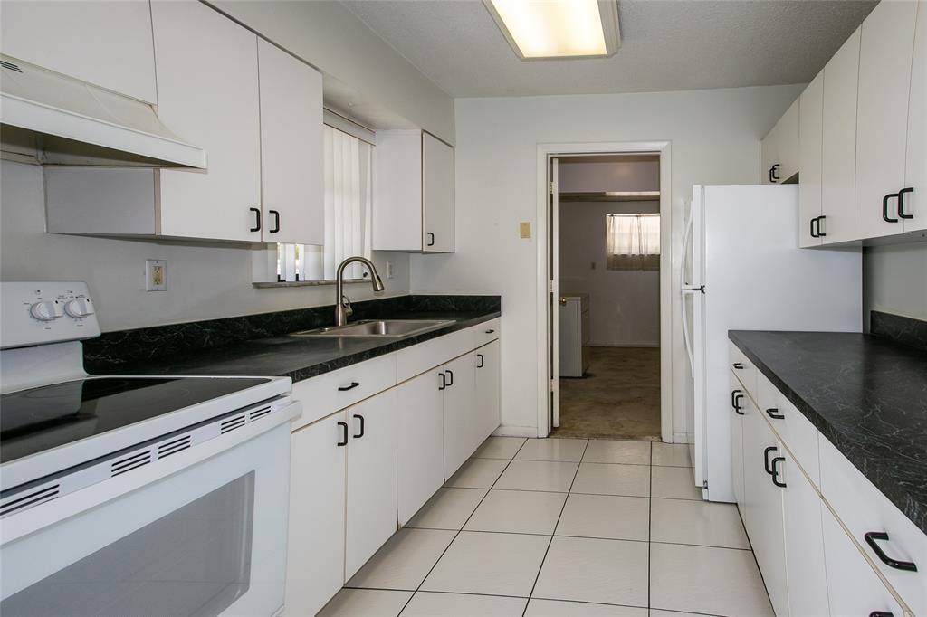 Fort Lauderdale, FL 33317,4400 SW 24th St