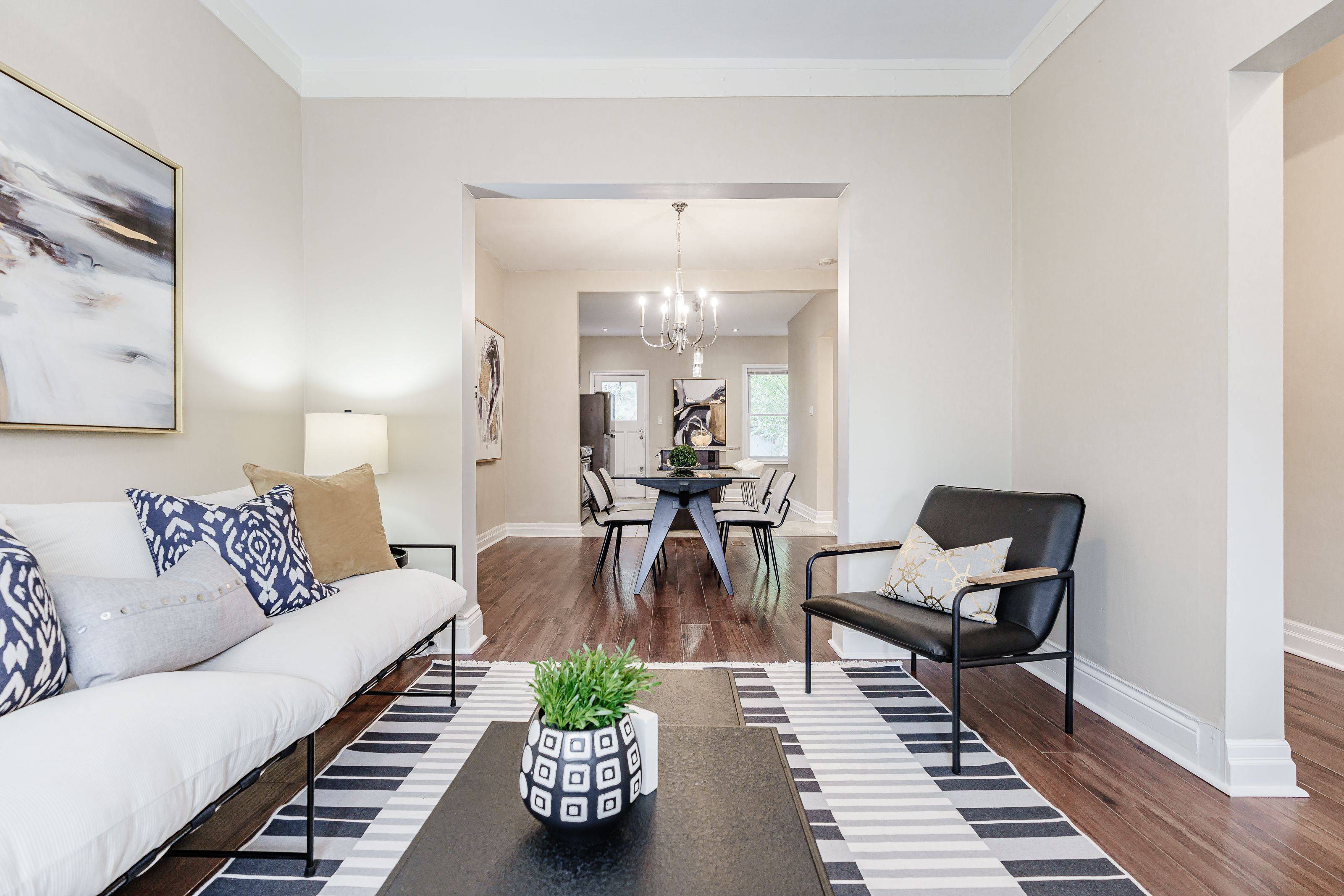 Hamilton, ON L8L 4G2,20 Burlington ST E