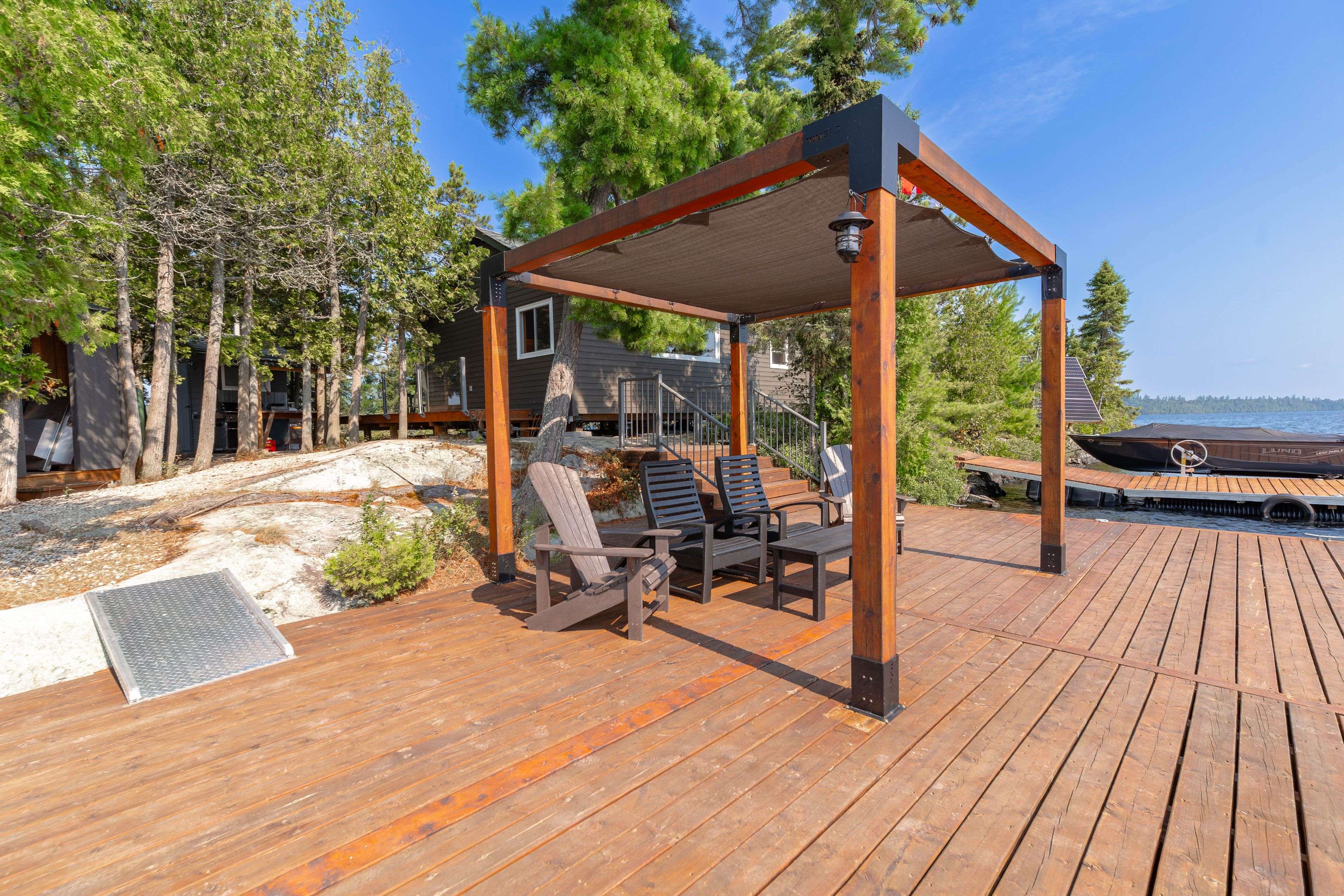 Temagami, ON P0H 1C0,66 Temagami IS