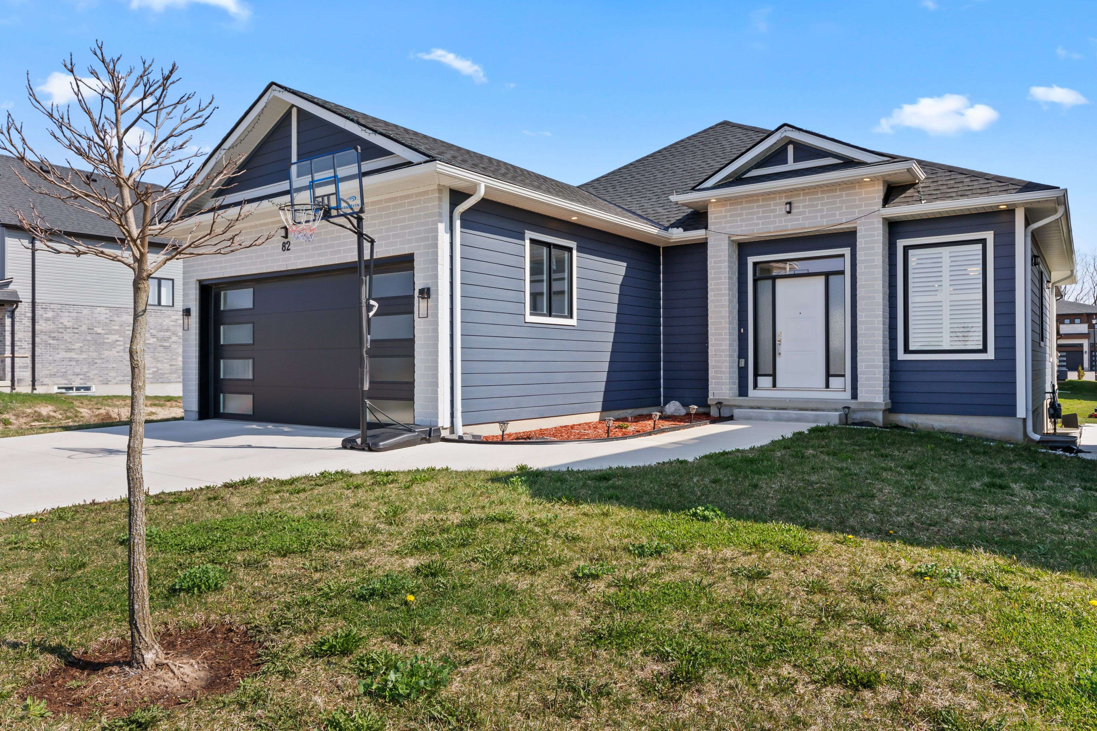 Southwold, ON N5P 3T2,82 Wayside LN