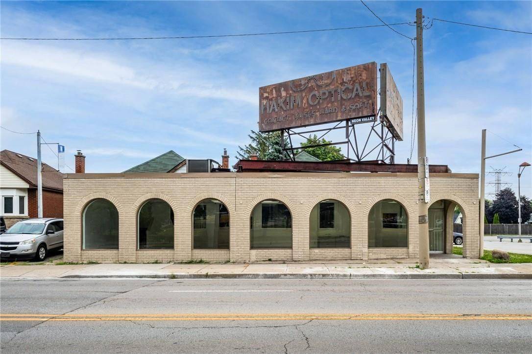 Hamilton, ON L8H 1C4,1583 Main ST E