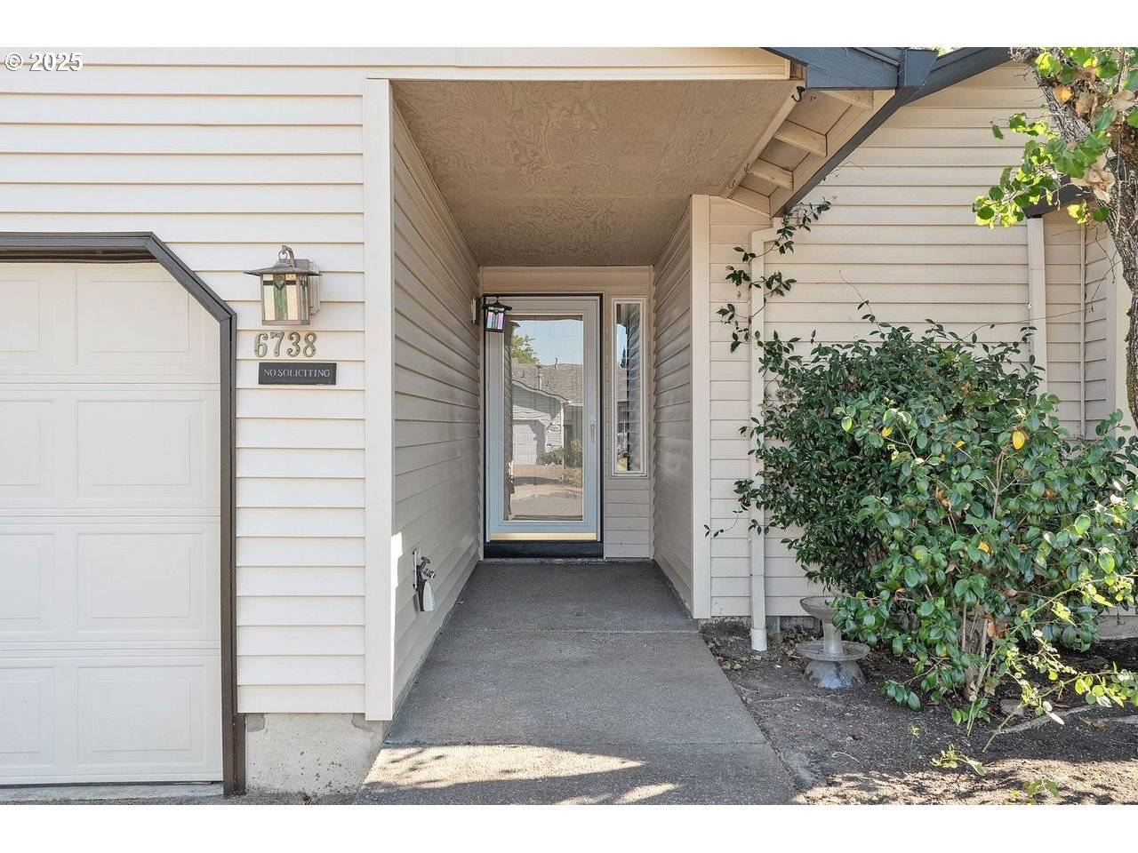 Hillsboro, OR 97123,6738 SE MOSCATO CT