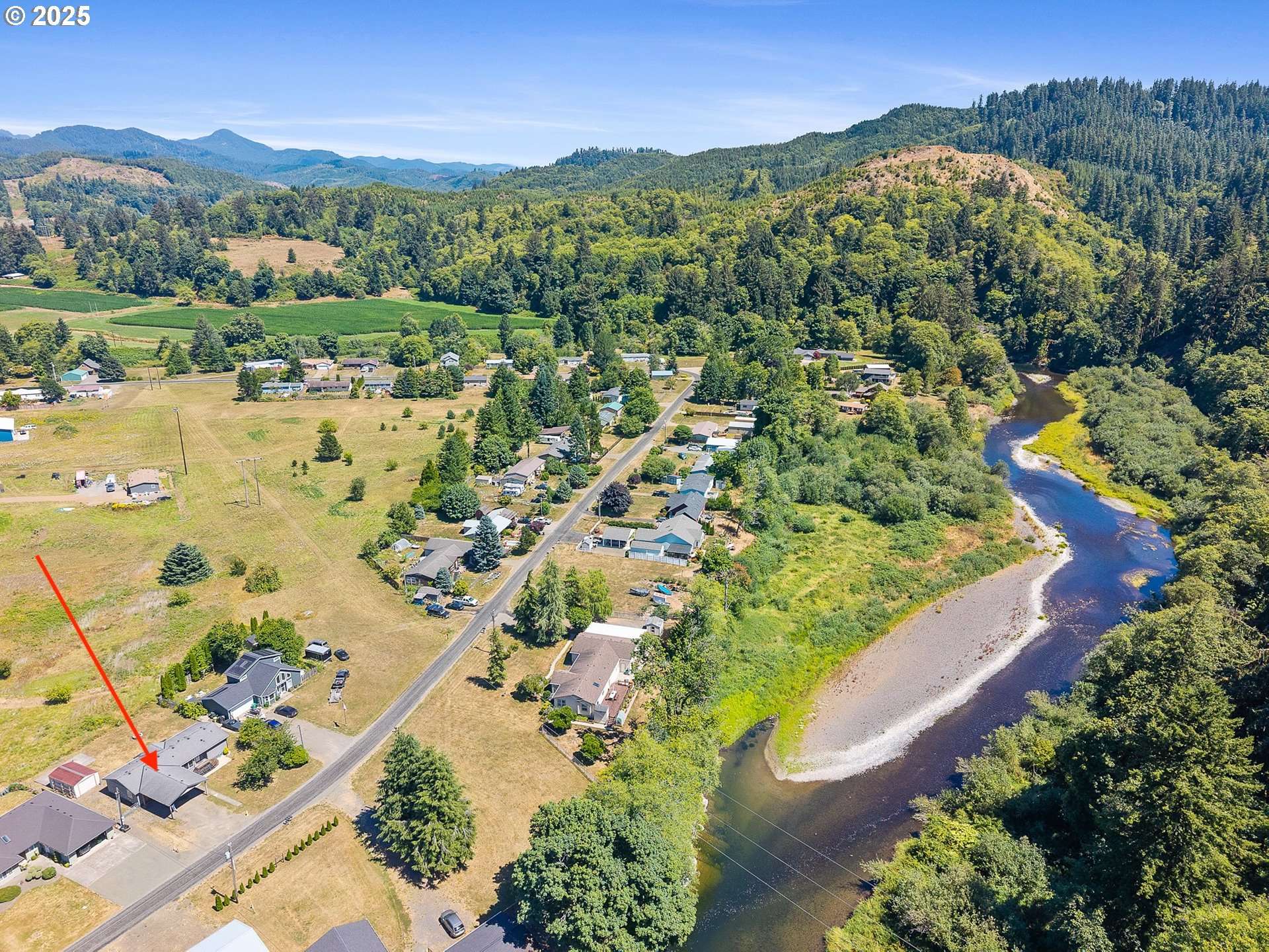 Cloverdale, OR 97112,18600 NESTUCCA DR