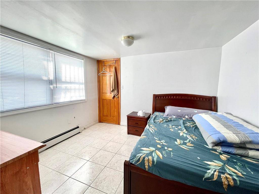 Brooklyn, NY 11223,33 Avenue X