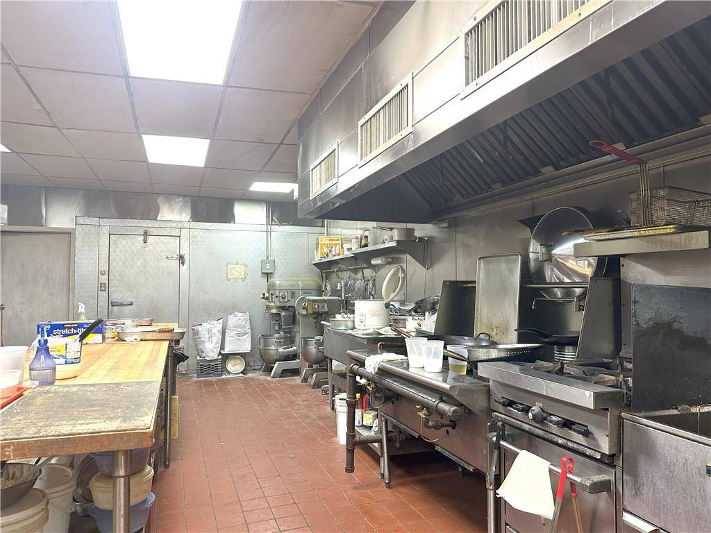 Brooklyn, NY 11204,6317 18th AVE