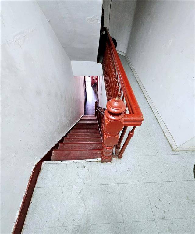 Brooklyn, NY 11220,6216 5th AVE