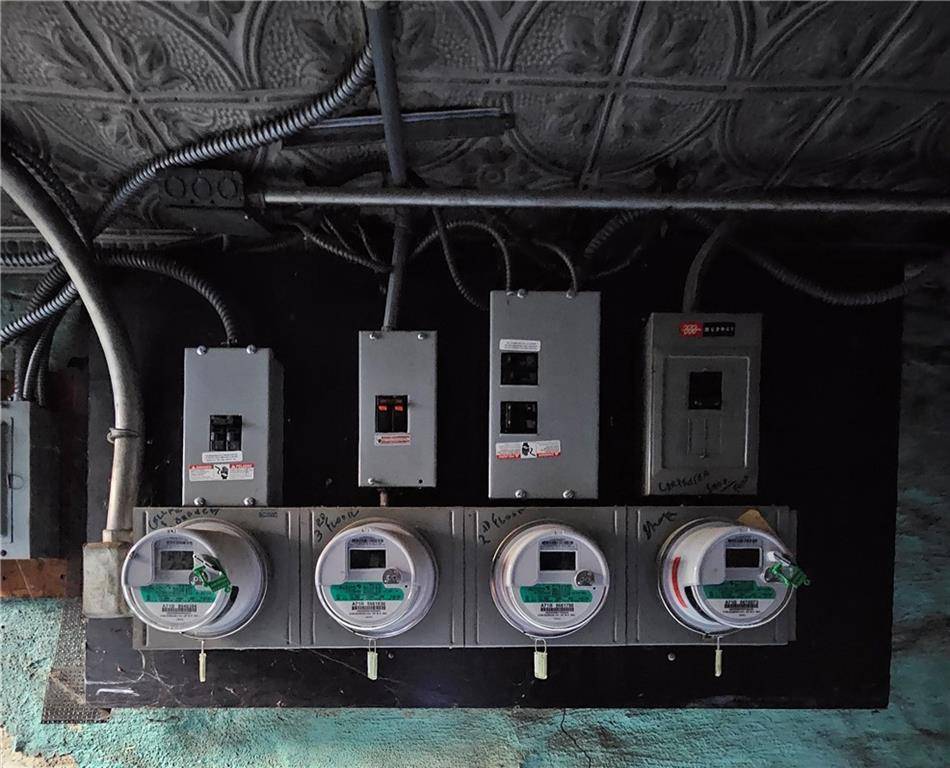 Brooklyn, NY 11220,6216 5th AVE