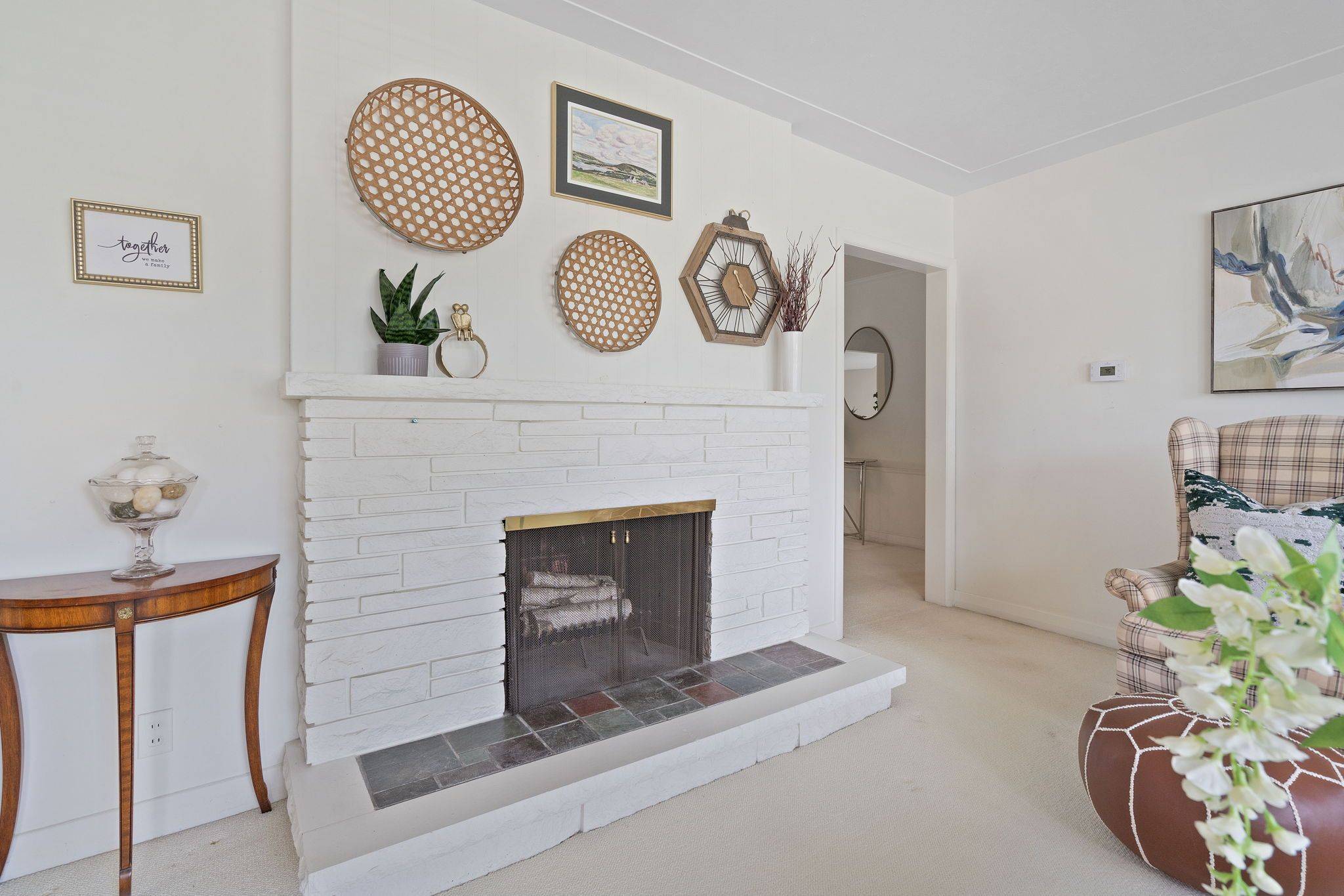 London North, ON N6G 1P2,37 Bloomfield DR