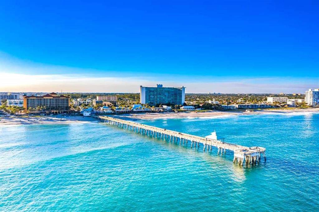 Deerfield Beach, FL 33441,9 NE 20th AVE #PH3