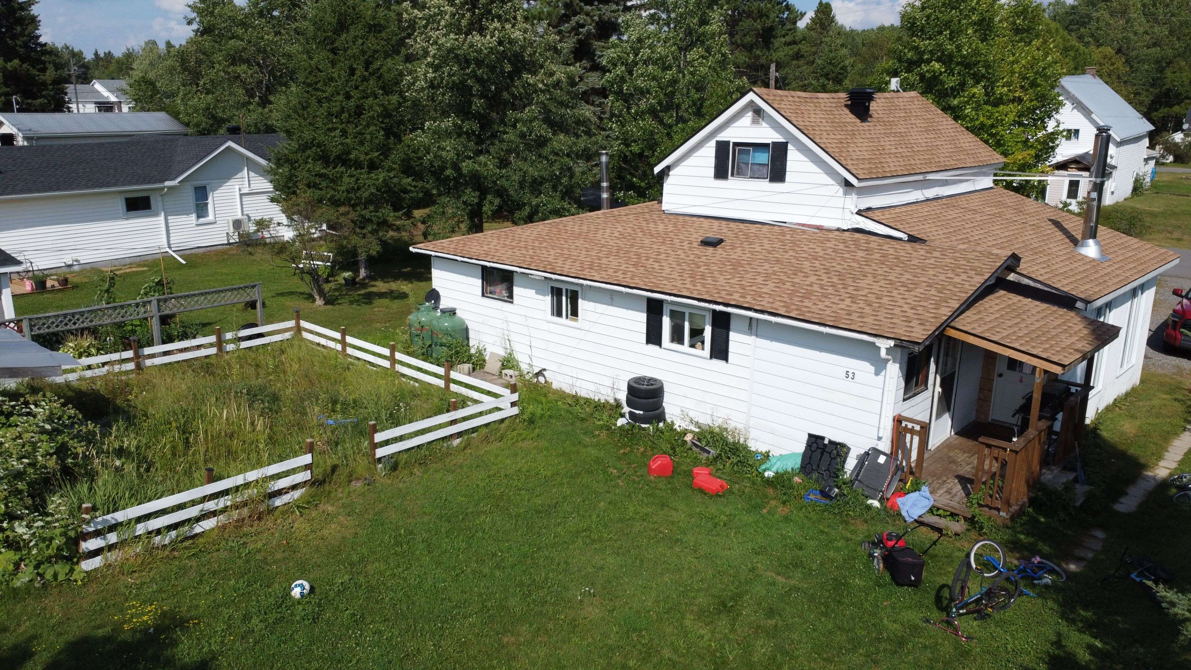 Timiskaming, ON P0J 1N0,53 Empire ST