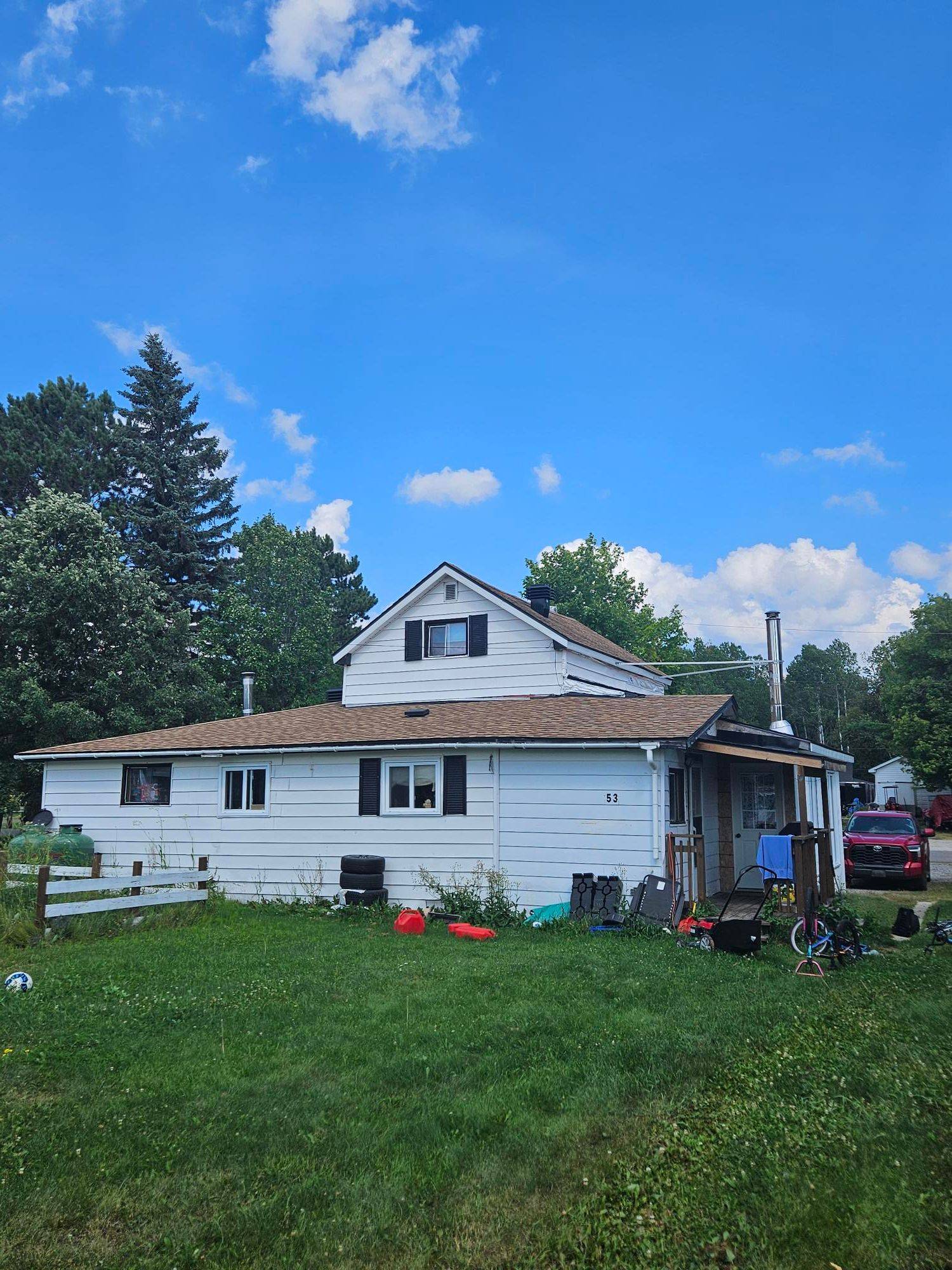 Timiskaming, ON P0J 1N0,53 Empire ST