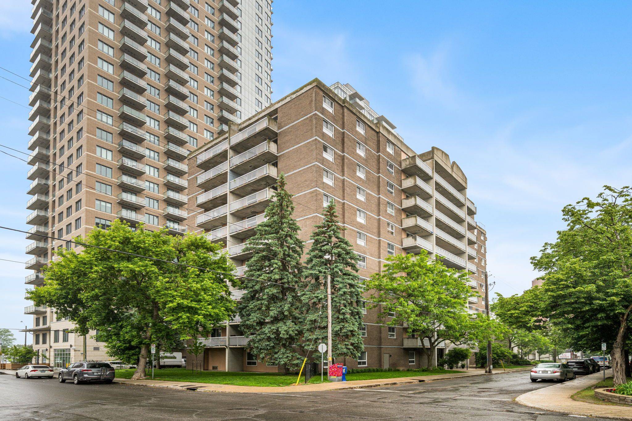 West Centre Town, ON K1Y 4S9,110 Forward AVE #501