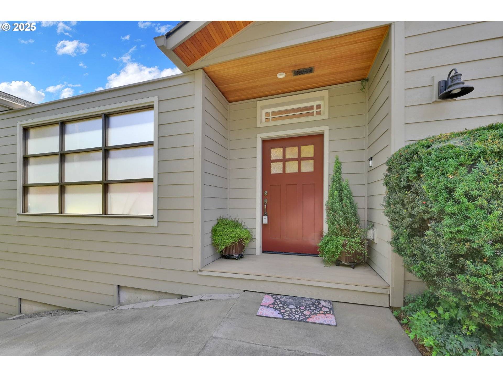 Springfield, OR 97477,835 WILLACADE CT