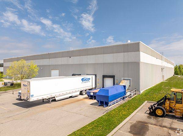 3450 Harvester RD #OPTION 2, Burlington, ON L7N 3W5